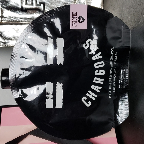 PINK by Victoria's Secret Bundle - Picture 2 of 5